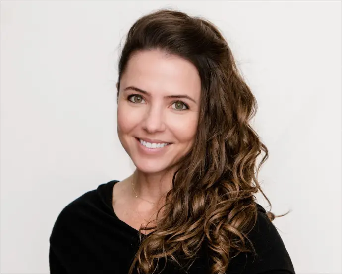 Dr. Katherine Gardhouse Dr. Katherine Gardhouse